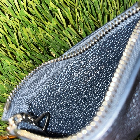 Louis Vuitton Key Coin Wallet Pouch - Picture 5 of 5